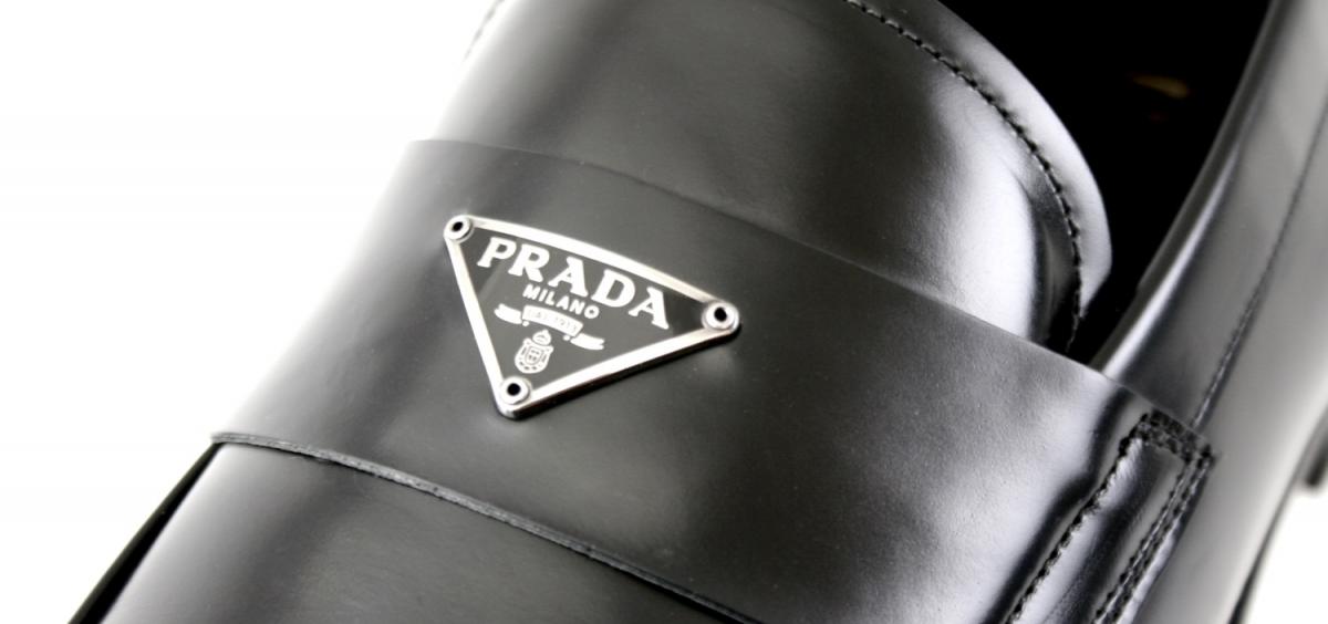 AUTH LUXURY PRADA LOGO LOAFER SHOES 2DC085 BLACK LEATHER NEW AUTH LUXURY PRADA LOGO LOAFER SHOES 2DC085 BLACK LEATHER NEW